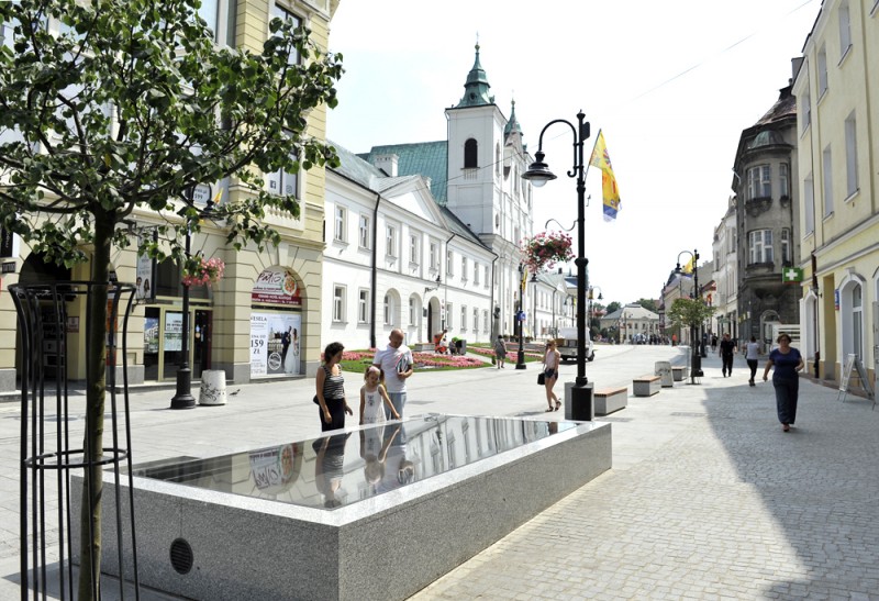 Ulica 3 Maja, fot. Bogdan Szczupaj (2018 r.)